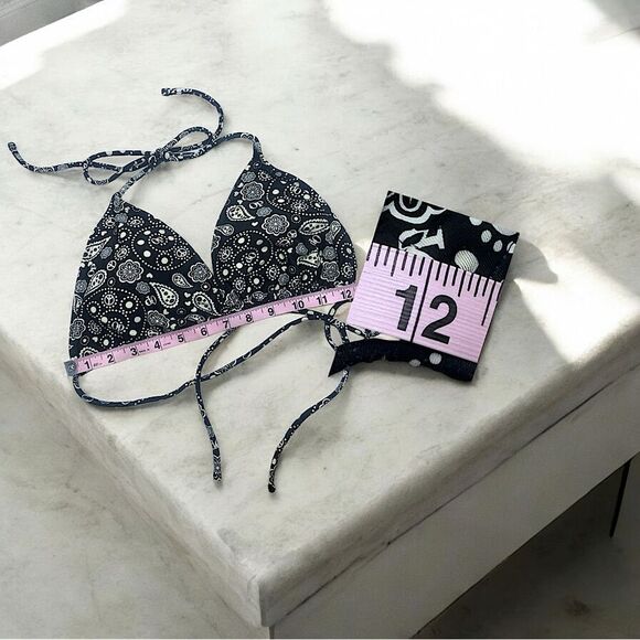 OP Swimwear l Slide Triangle Bikini Top l Black w /White Paisley Design l XL EUC - Picture 5 of 9